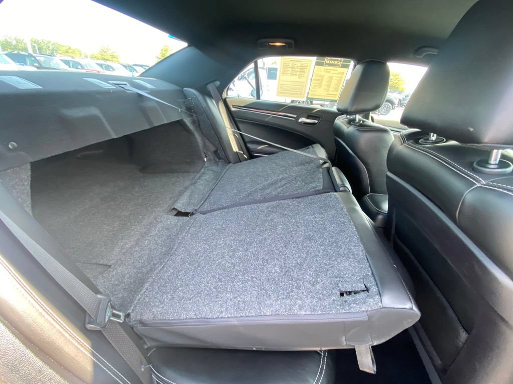 Used 2020 Chrysler 300 S RWD image 27