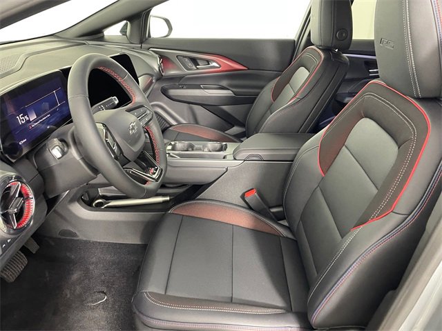 New 2026 Chevrolet Equinox EV RS image 2