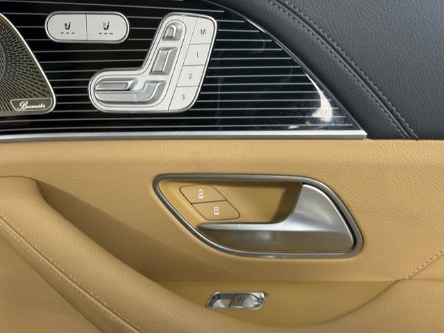 Used 2024 Mercedes-Benz GLS 580 4MATIC image 62