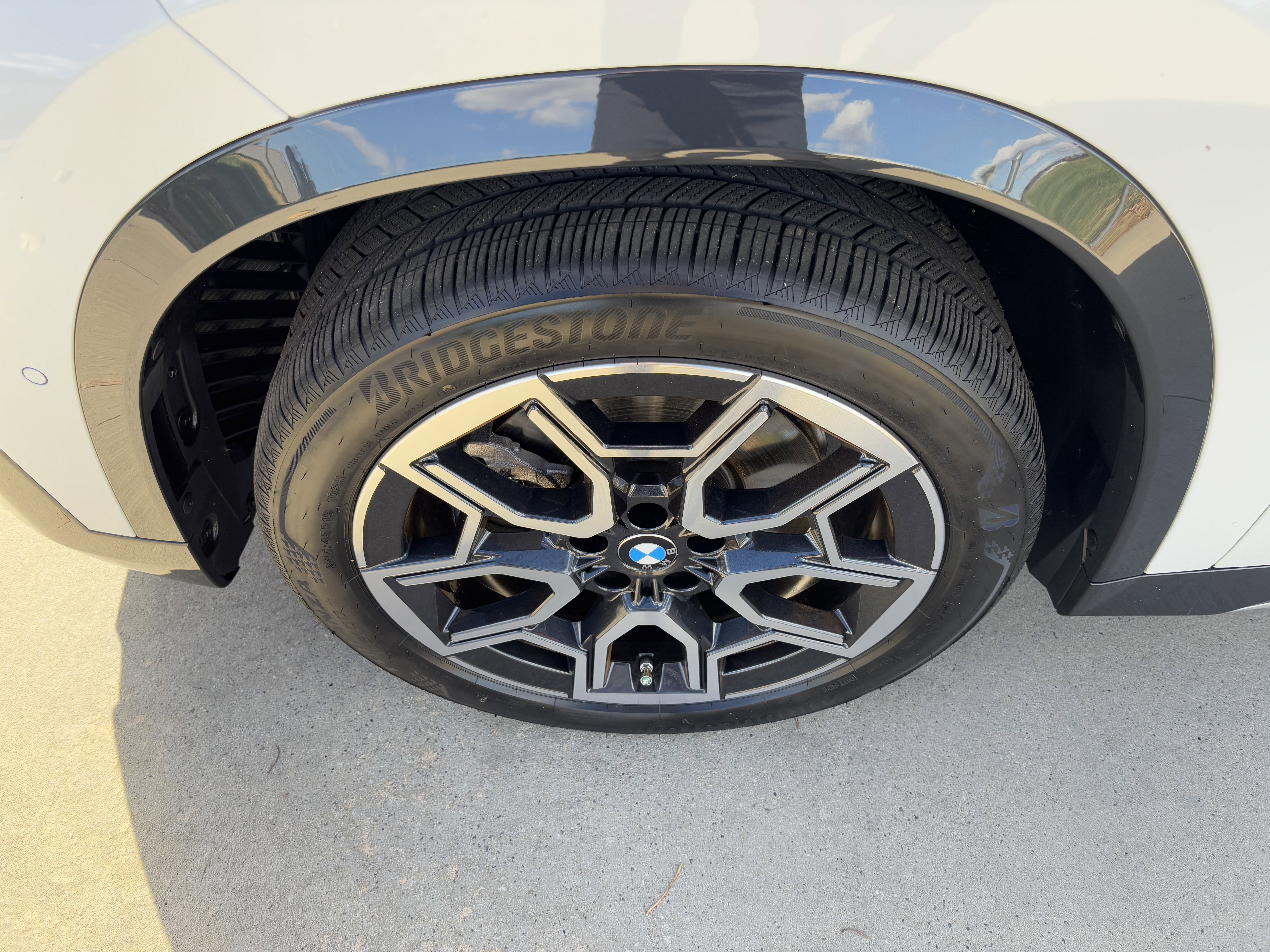 Certified 2025 BMW X1 xDrive28i w/ Convenience Package image 13