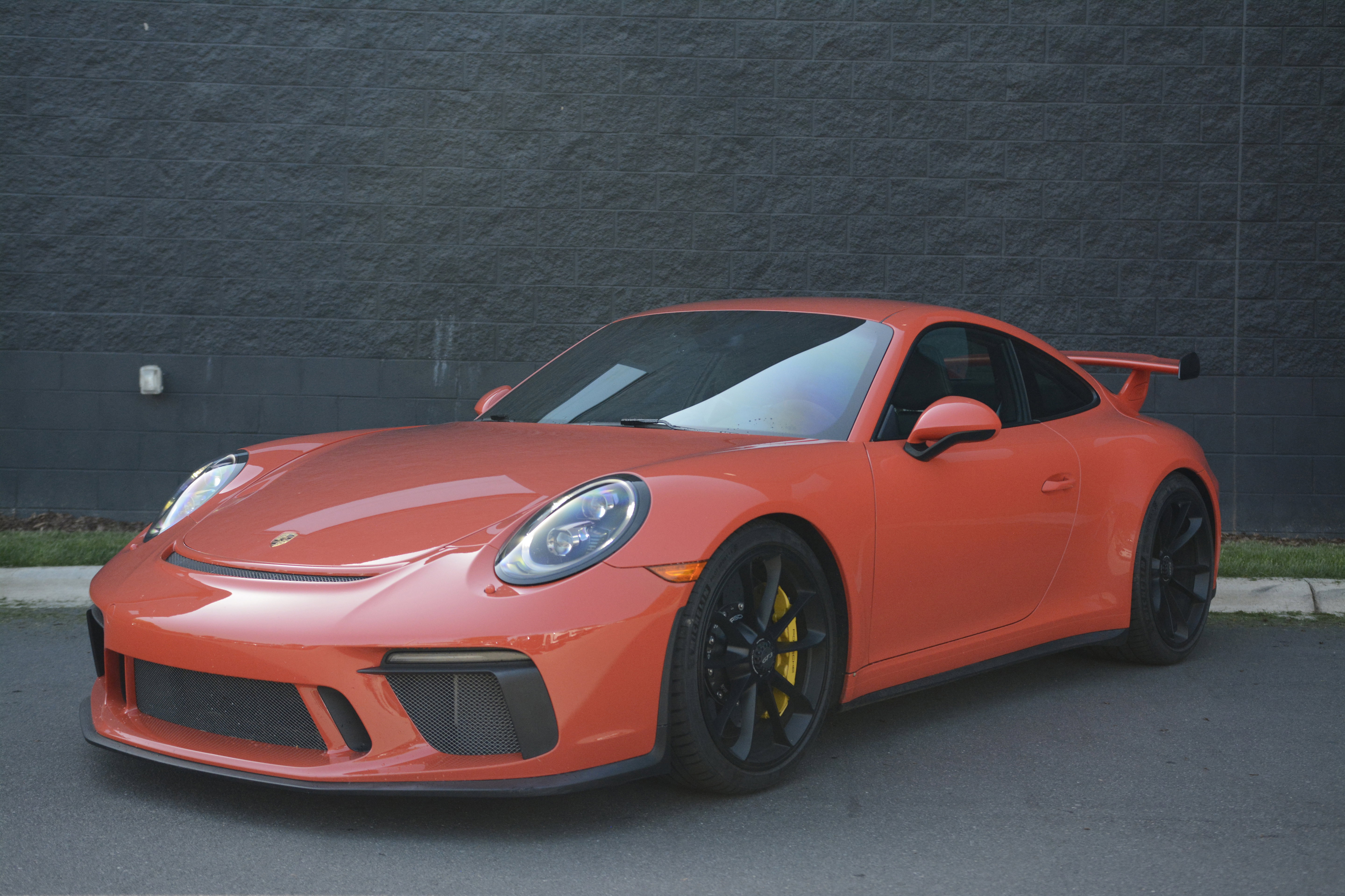 Certified 2018 Porsche 911 GT3 image 34