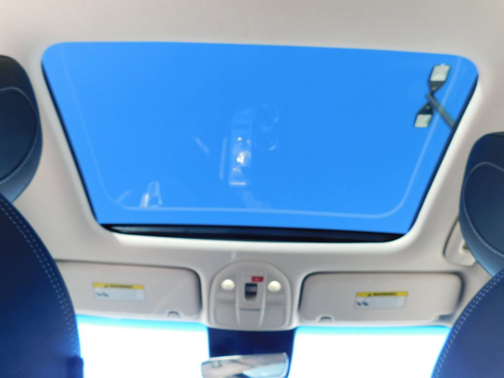 Used 2026 Genesis G70 2.5T Prestige image 16