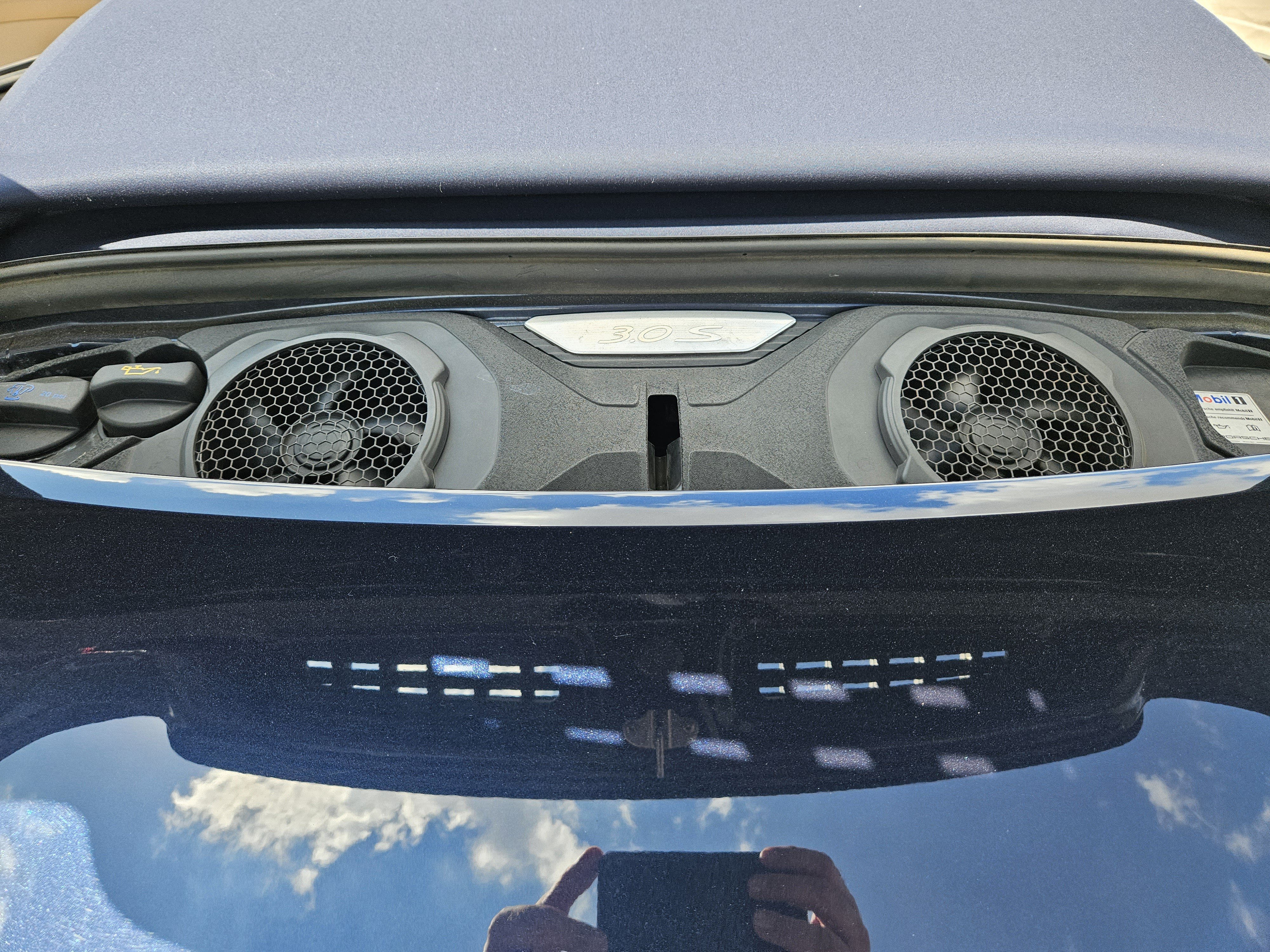 Certified 2020 Porsche 911 Carrera 4S AWD/4WD image 31