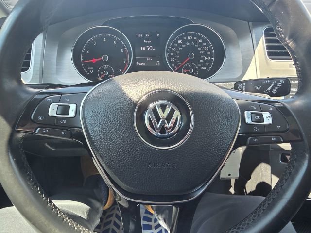 Used 2015 Volkswagen Golf S FWD image 11