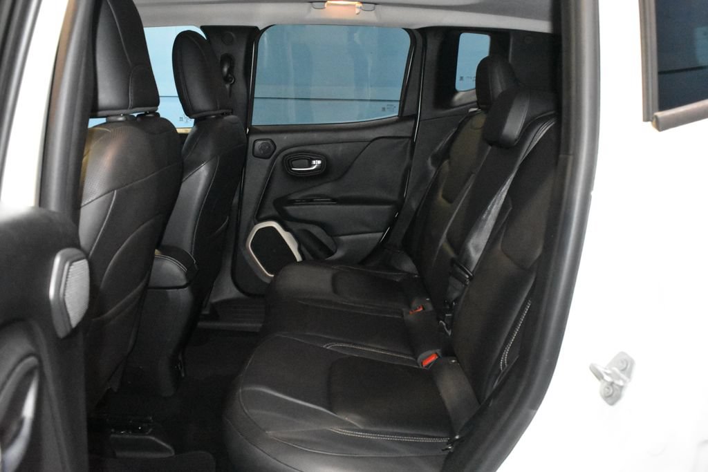 Used 2015 Jeep Renegade Limited FWD image 18