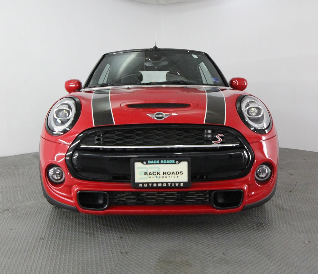Used 2021 MINI Cooper S FWD image 2