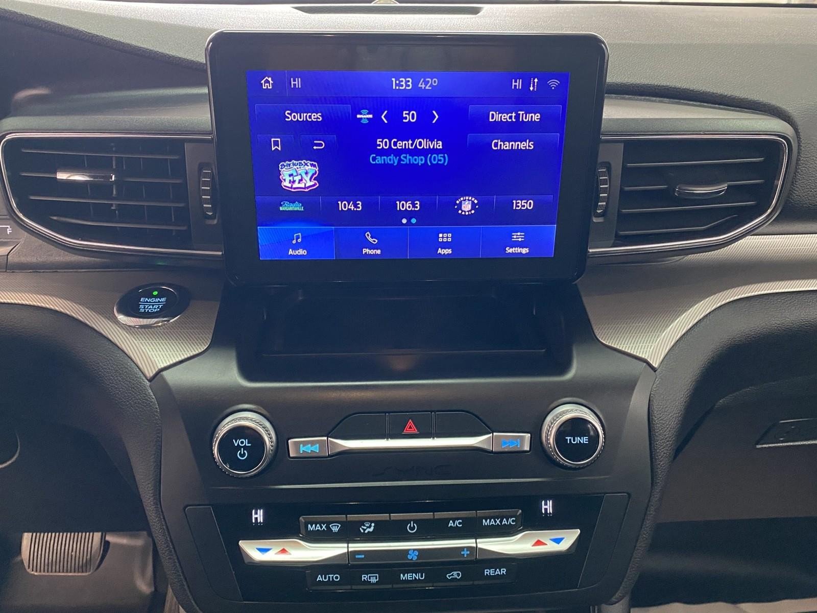 Used 2020 Ford Explorer XLT w/ Equipment Group 202A image 24