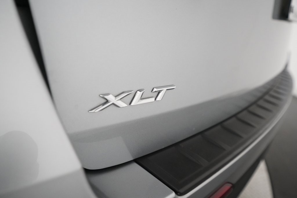 Used 2023 Ford Explorer XLT w/ Equipment Group 202A image 34