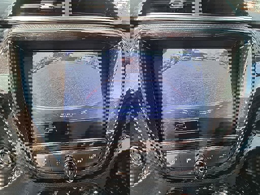 Used 2023 Chevrolet TrailBlazer LT w/ Convenience Package image 16