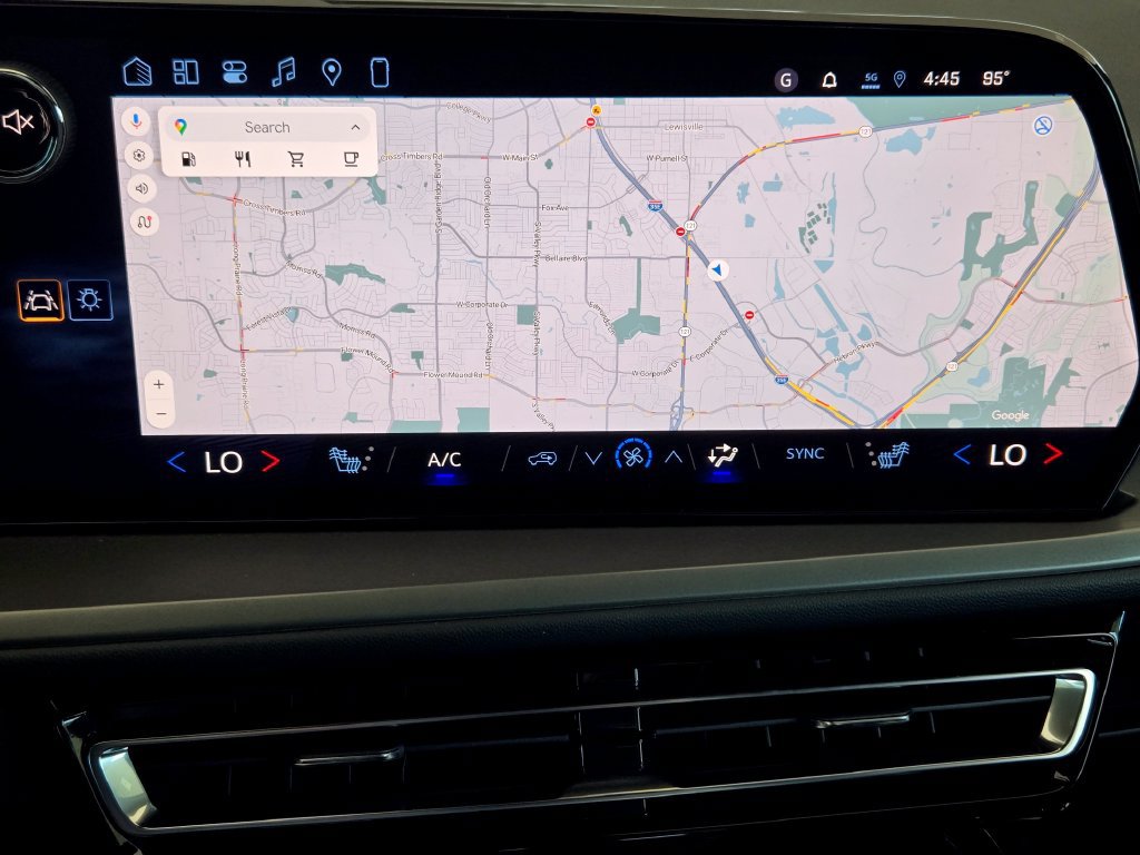 New 2026 Chevrolet Traverse LT w/ Enhanced Driving Package FWD image 13