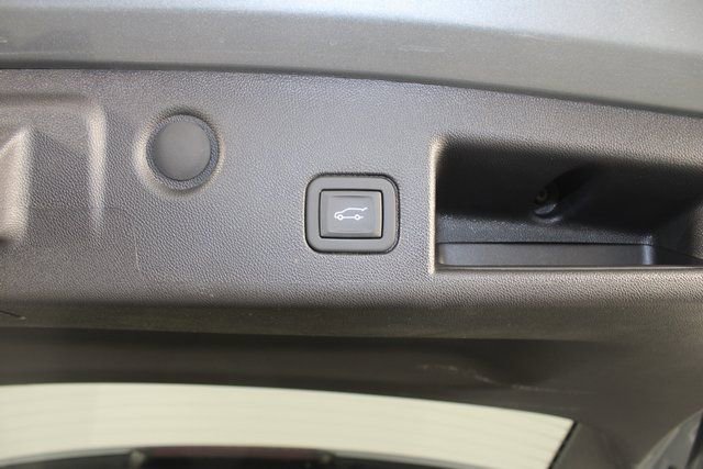 Used 2024 Chevrolet Equinox LT image 18