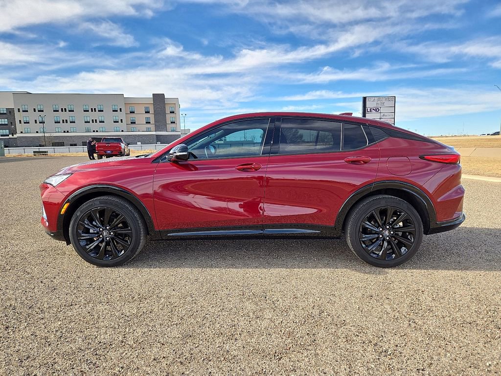 Used 2024 Buick Envista Sport Touring w/ Convenience I Package image 2