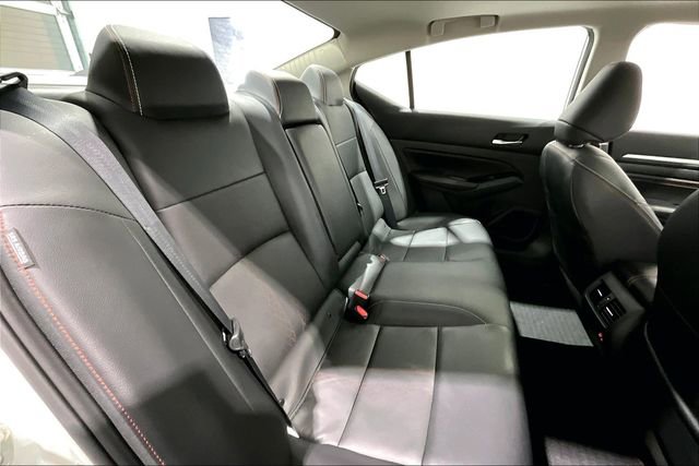 Used 2023 Nissan Altima 2.5 SR image 26