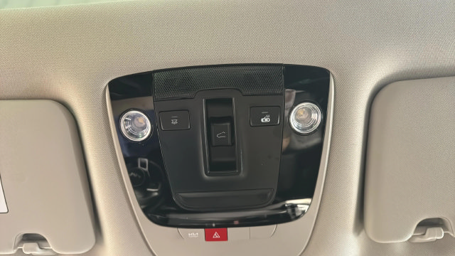 Used 2024 Kia Sportage EX w/ EX Premium Package AWD/4WD image 12