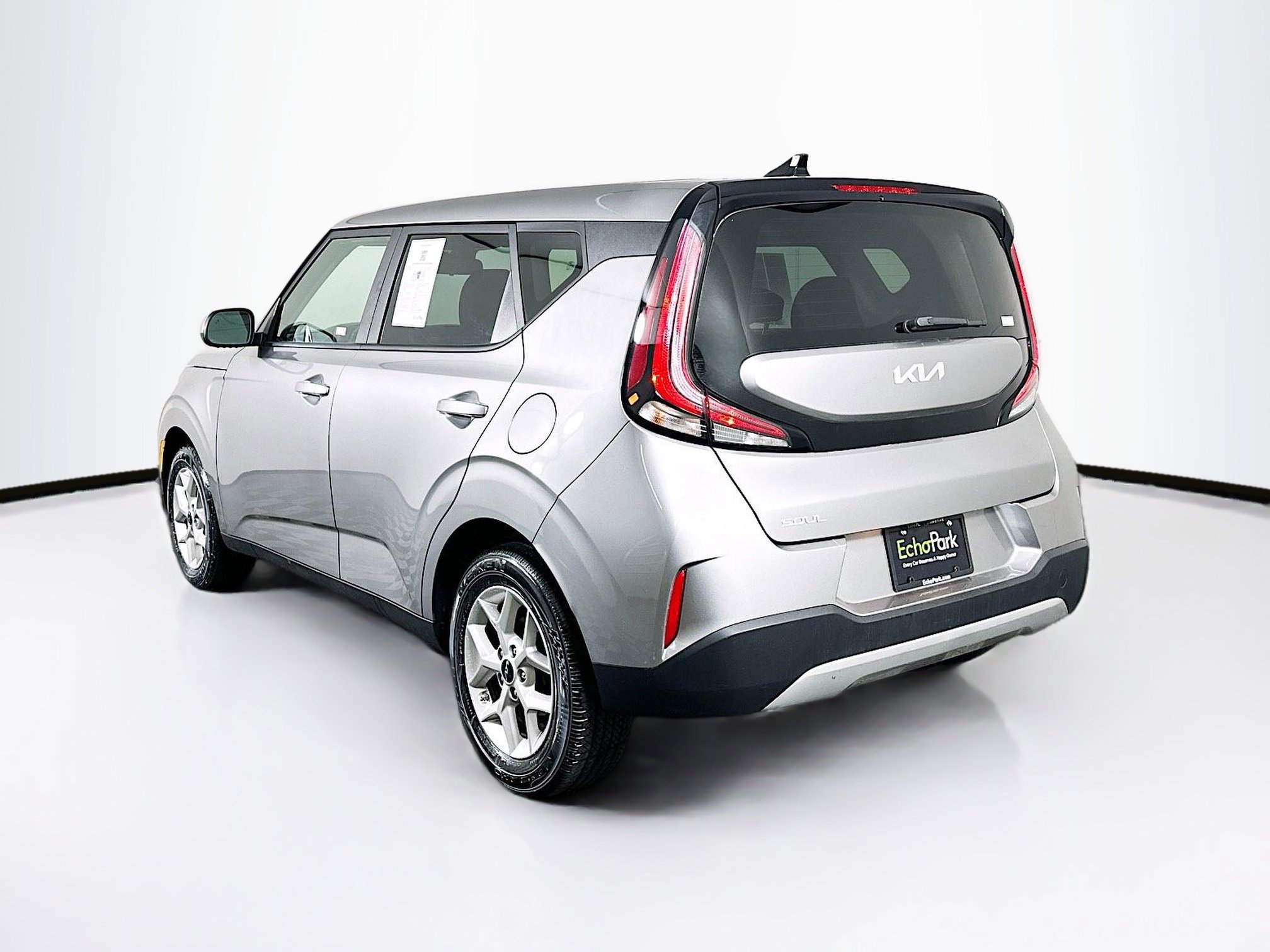 Used 2024 Kia Soul LX w/ Option Group 015 image 5