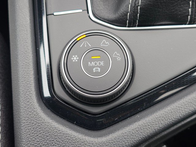 New 2026 Volkswagen Taos SE AWD/4WD image 38