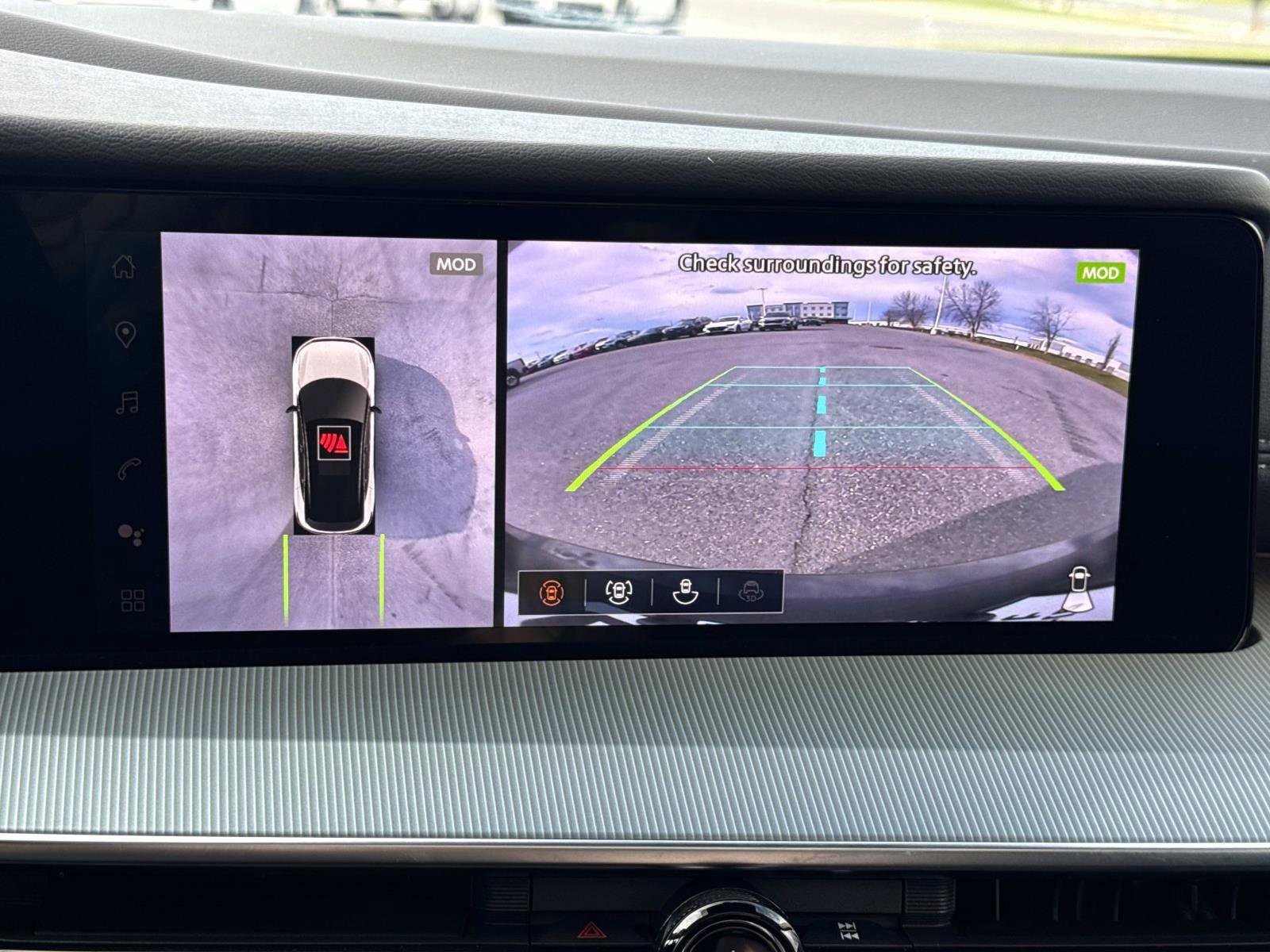 Used 2025 Nissan Murano SL image 5