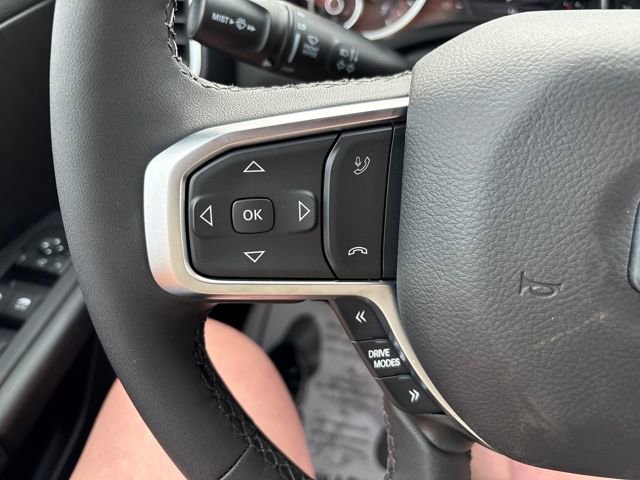 New 2026 RAM 1500 4x4 Crew Cab image 11
