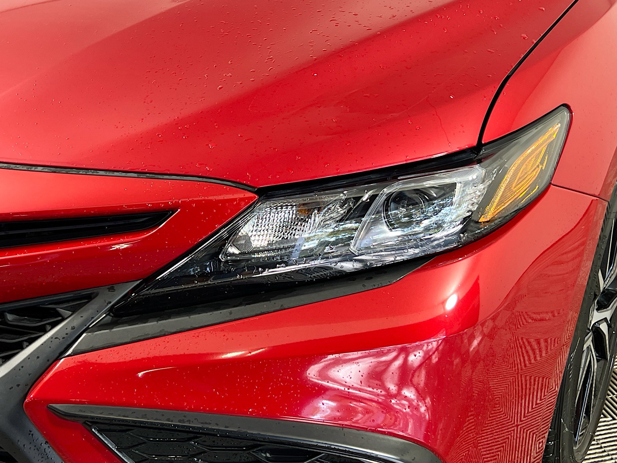 Used 2024 Toyota Camry SE image 12