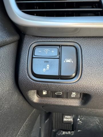 Used 2020 Kia Optima LX image 12