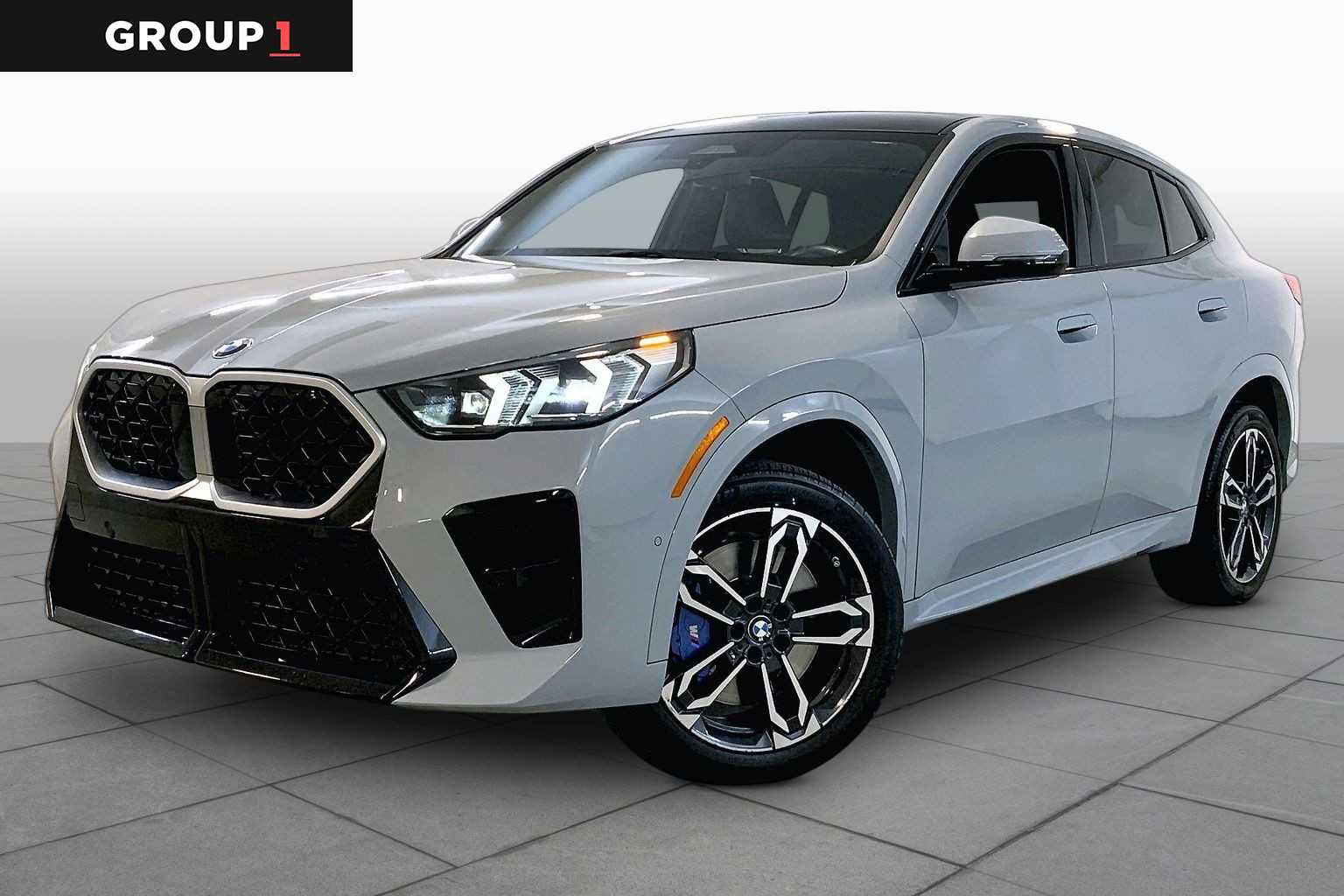 Used 2024 BMW X2 xDrive28i w/ M Sport Package AWD/4WD image 1