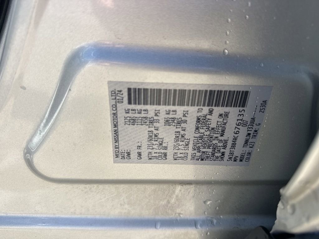 Used 2024 Nissan Rogue SV image 35