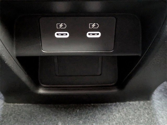 New 2026 Mitsubishi Outlander SE image 16