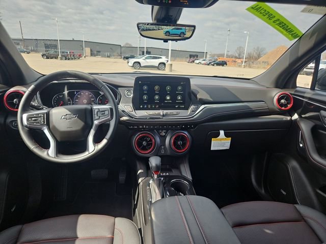 Used 2025 Chevrolet Blazer RS w/ Driver Confidence II Package image 13