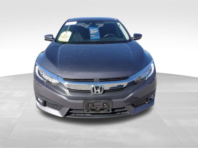Used 2018 Honda Civic Touring image 2
