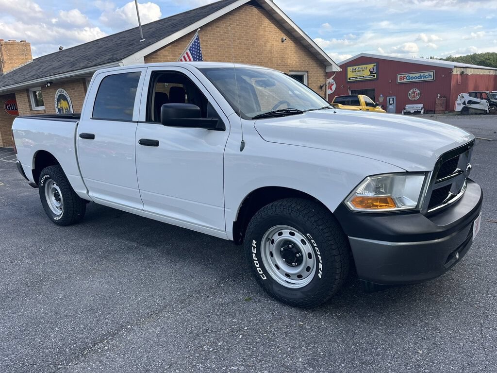 Used 2011 RAM 1500 ST w/ ST Popular Equipment Group AWD/4WD image 1