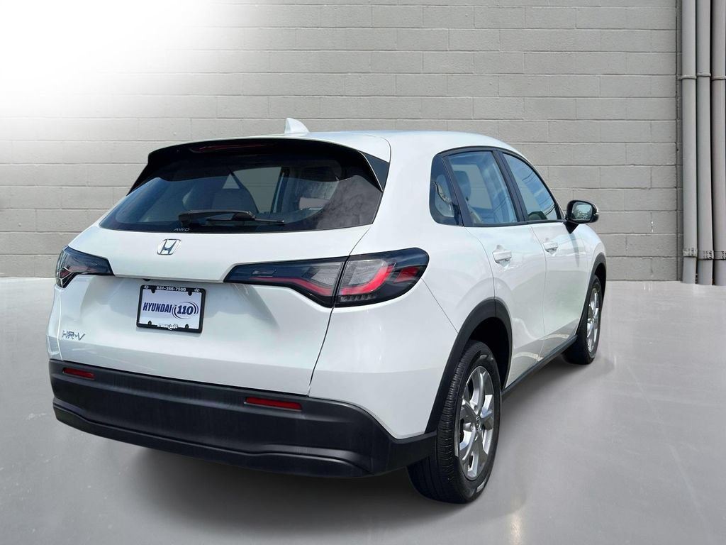 Used 2023 Honda HR-V LX image 5