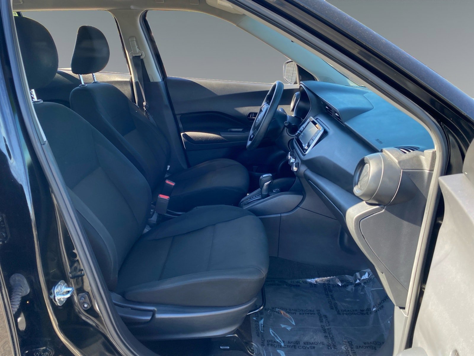 Used 2024 Nissan Kicks S FWD image 15