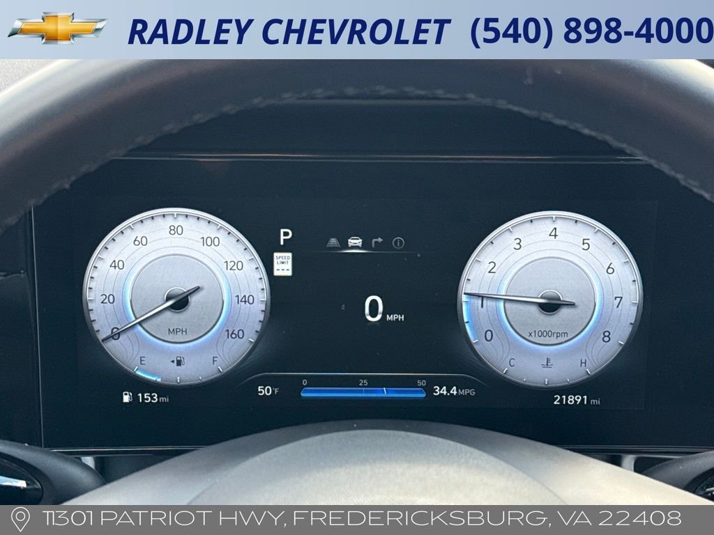 Used 2025 Hyundai Elantra Limited image 7