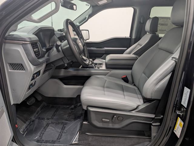 New 2025 Ford F150 Lightning Flash AWD/4WD image 12