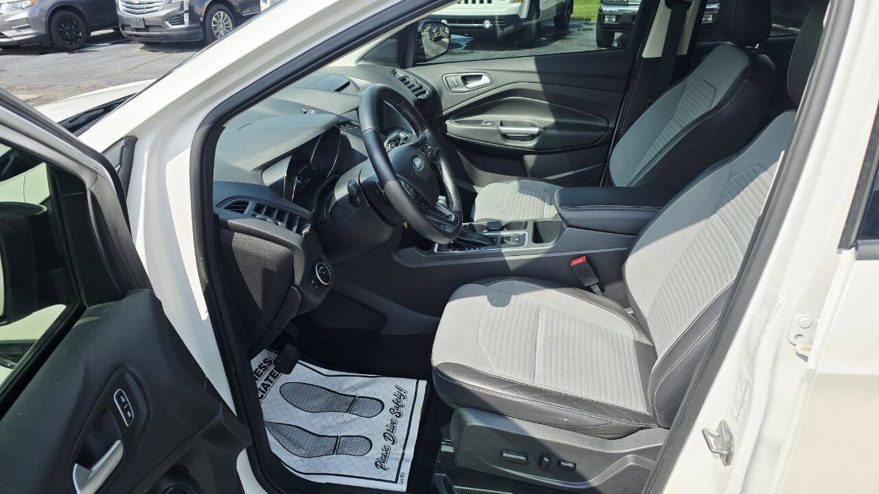 Used 2018 Ford Escape SE w/ SE SYNC Package AWD/4WD image 10