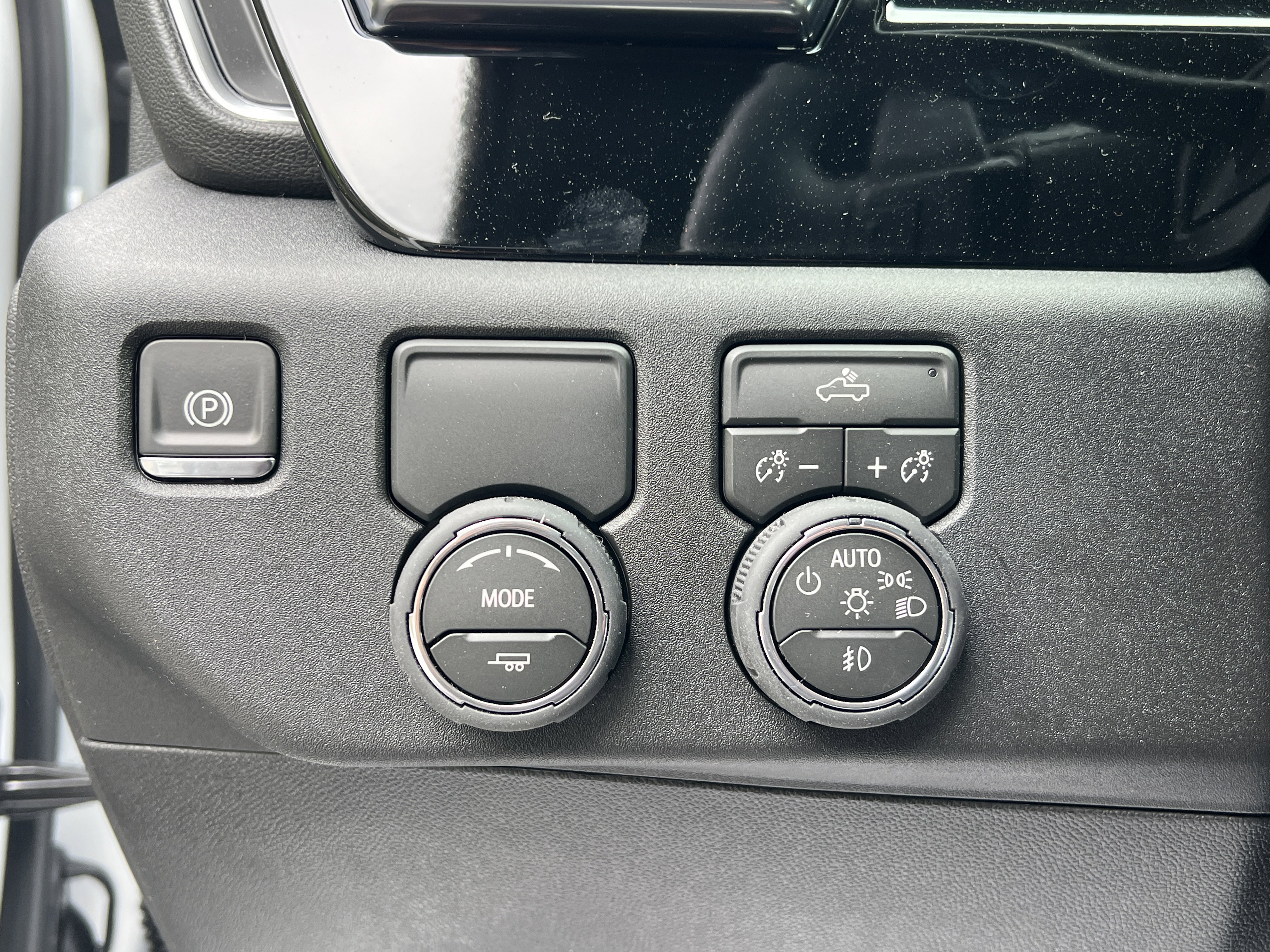 New 2026 Chevrolet Silverado 1500 RST image 18