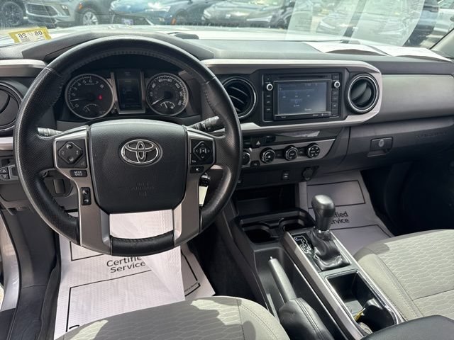 Used 2017 Toyota Tacoma SR5 w/ Tow Package AWD/4WD image 16