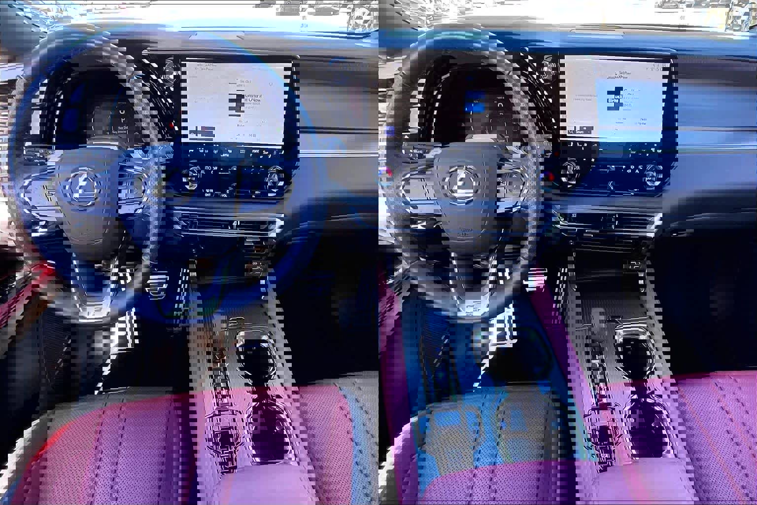 Used 2024 Lexus RX 500h F Sport w/ Convenience Package image 14