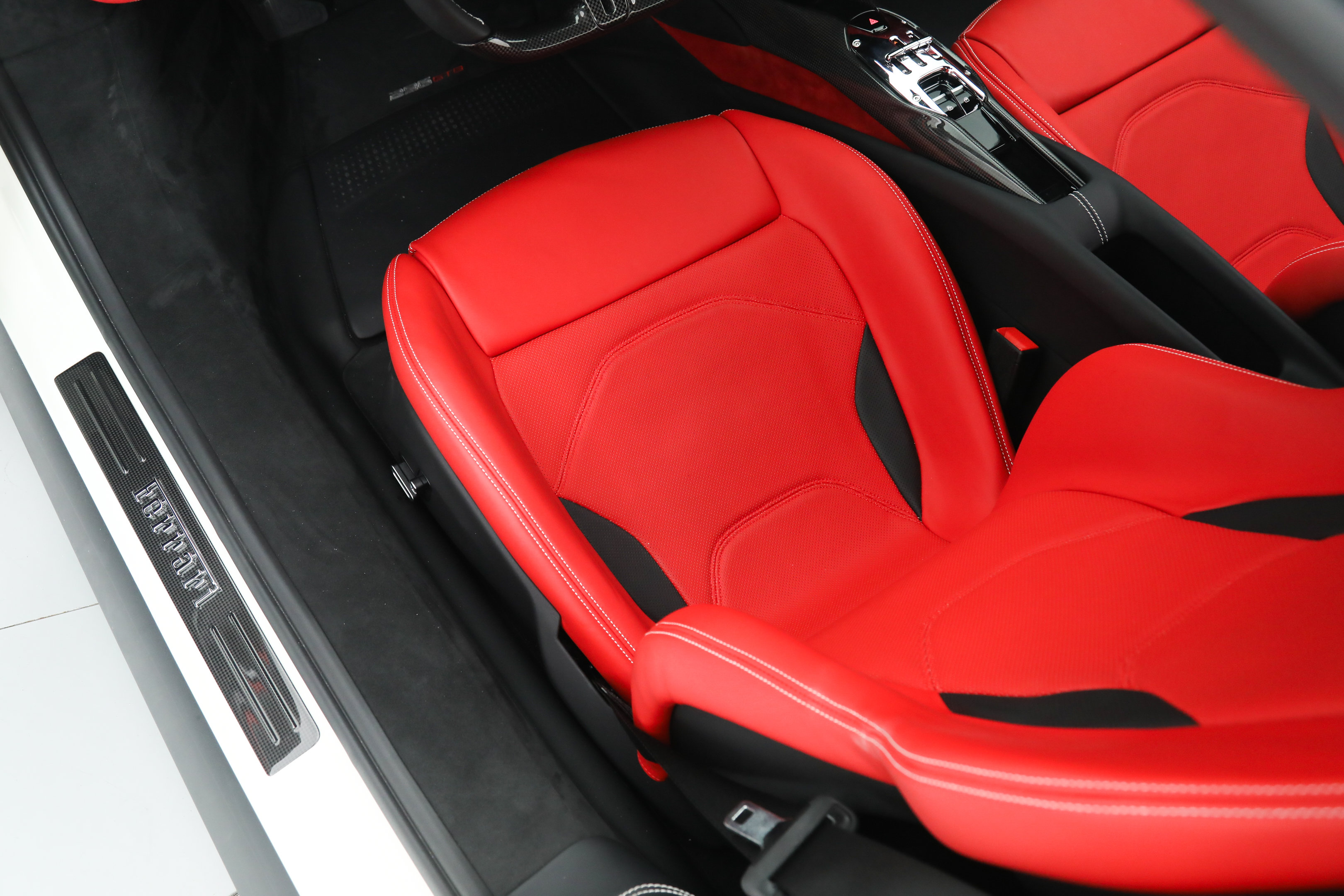Certified 2025 Ferrari 296 GTB RWD image 24