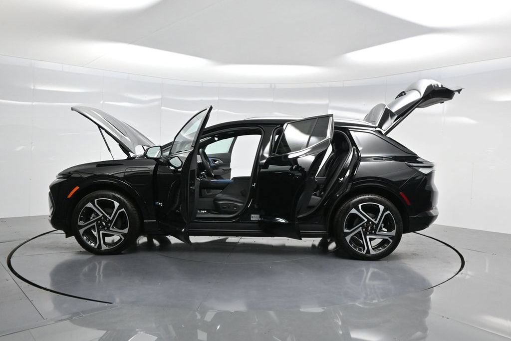 New 2025 Chevrolet Equinox EV LT w/ Convenience Package II AWD/4WD image 42