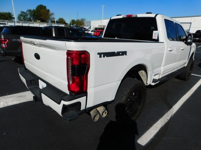 Used 2023 Ford F350 Lariat w/ Lariat Ultimate Package image 5