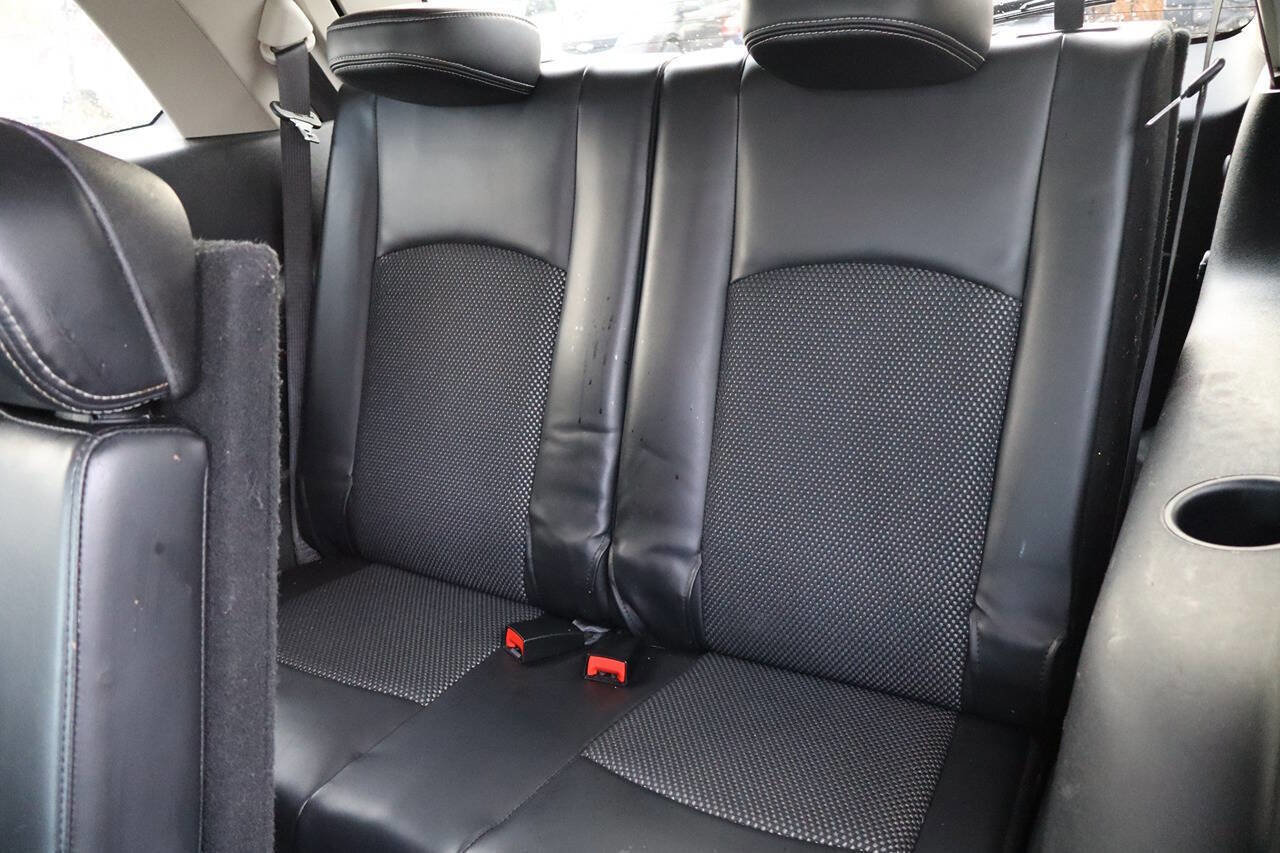 Used 2019 Dodge Journey Crossroad image 17