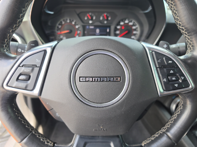 Used 2021 Chevrolet Camaro LT w/ Technology Package RWD image 37