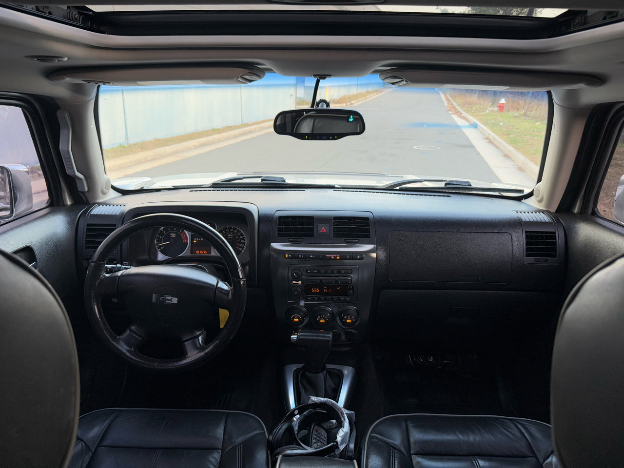 Used 2006 HUMMER H3 image 30