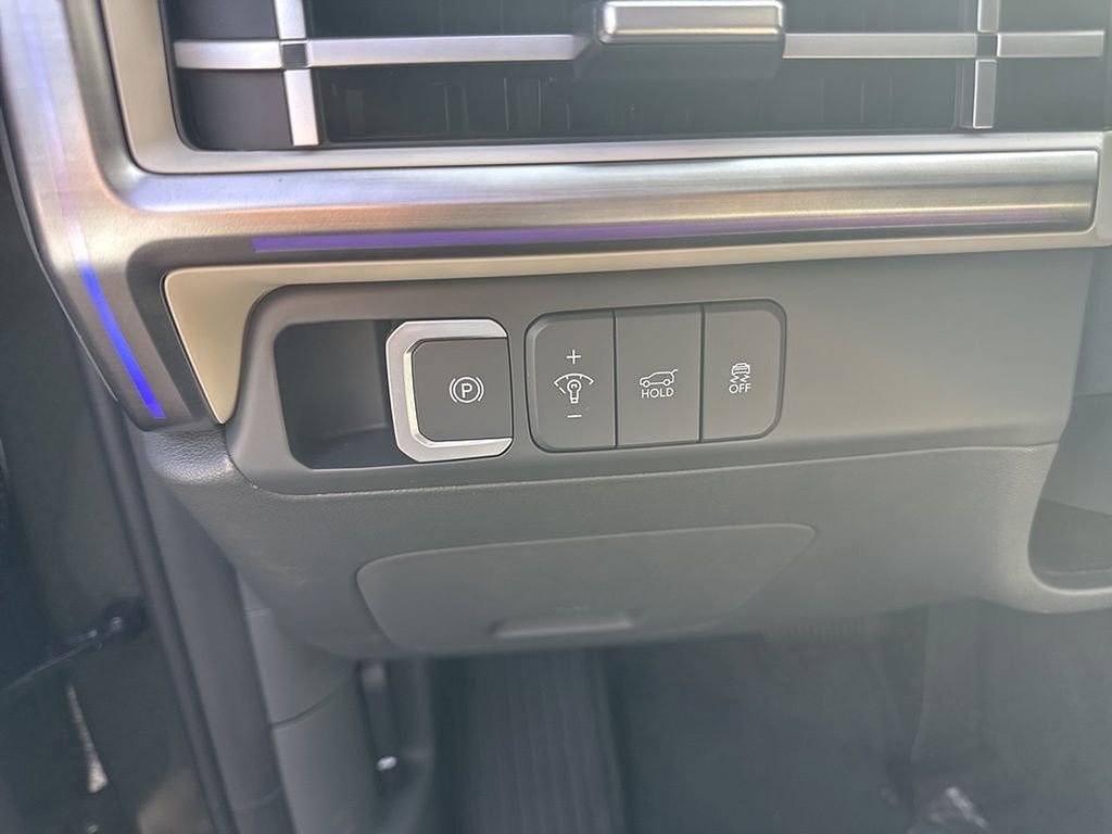 Used 2026 Hyundai Santa Fe Limited image 16