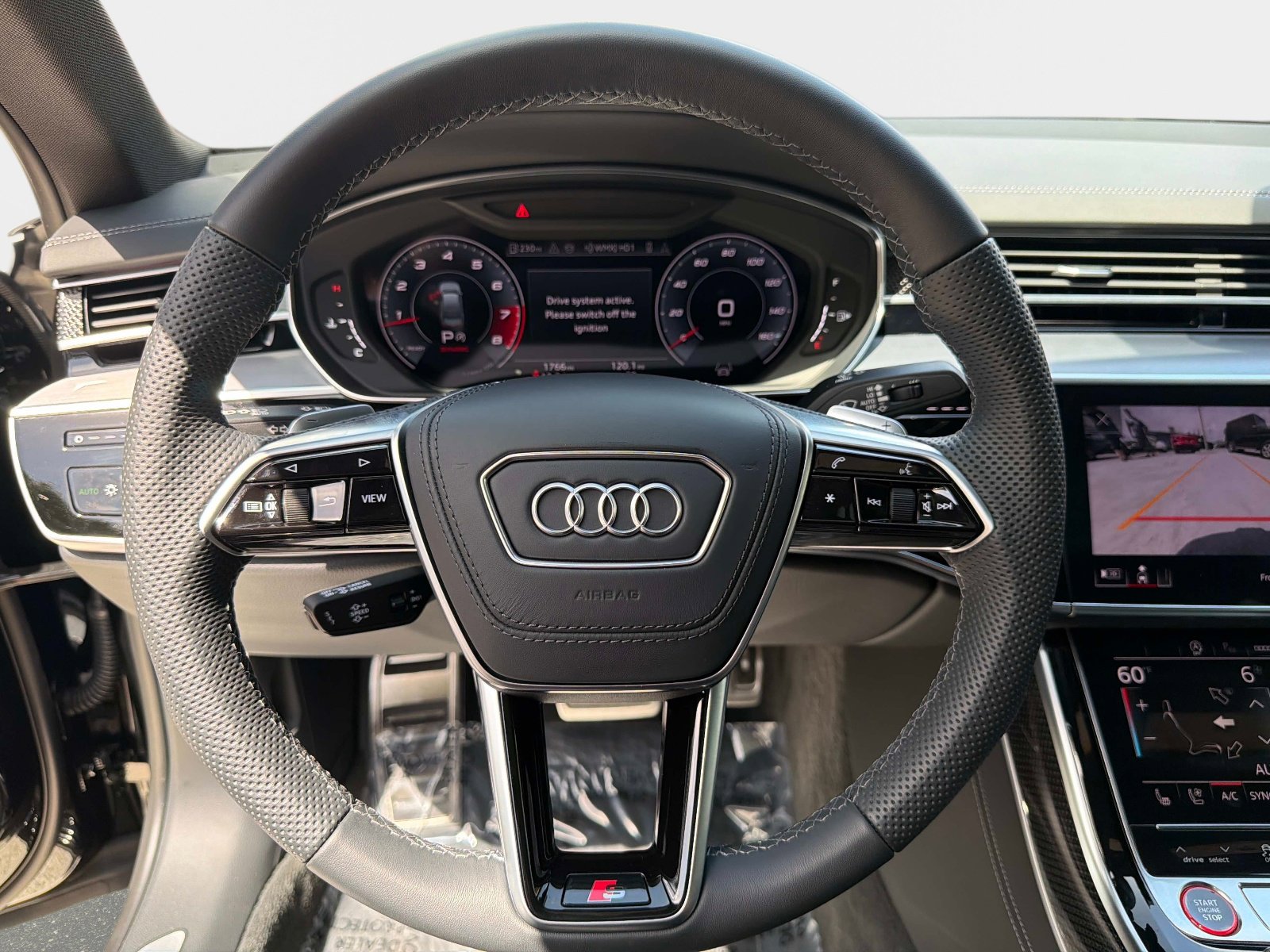 Used 2025 Audi S8 4.0T image 45