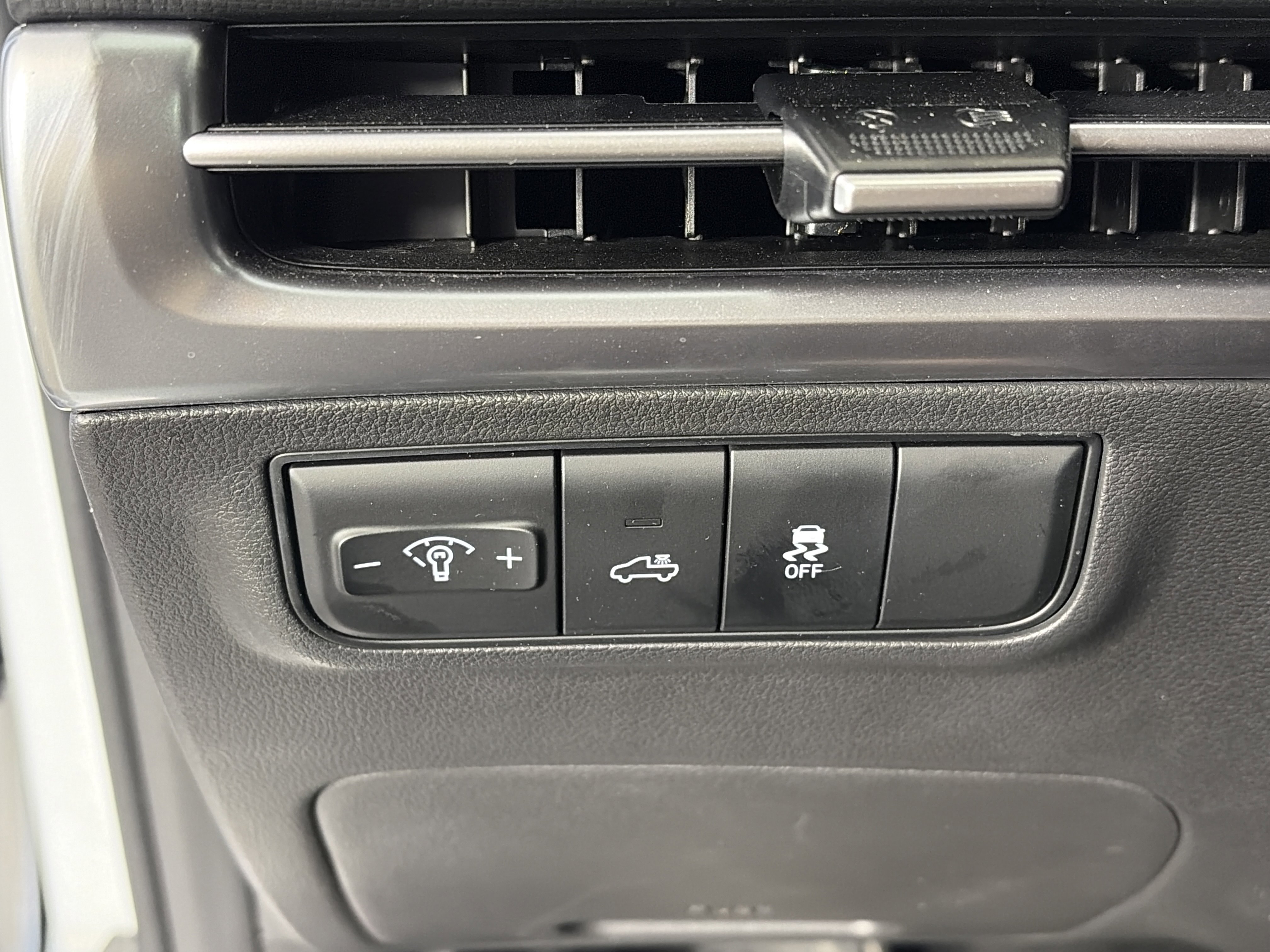 New 2025 Hyundai Santa Cruz SEL FWD image 25