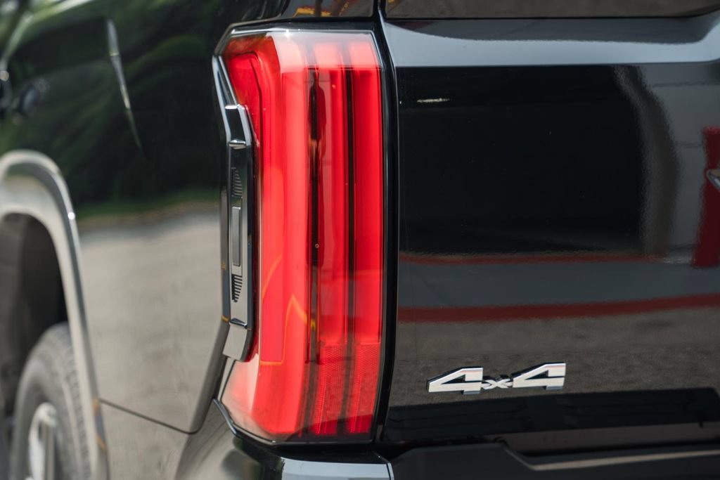 New 2026 Toyota Tundra Limited AWD/4WD image 7