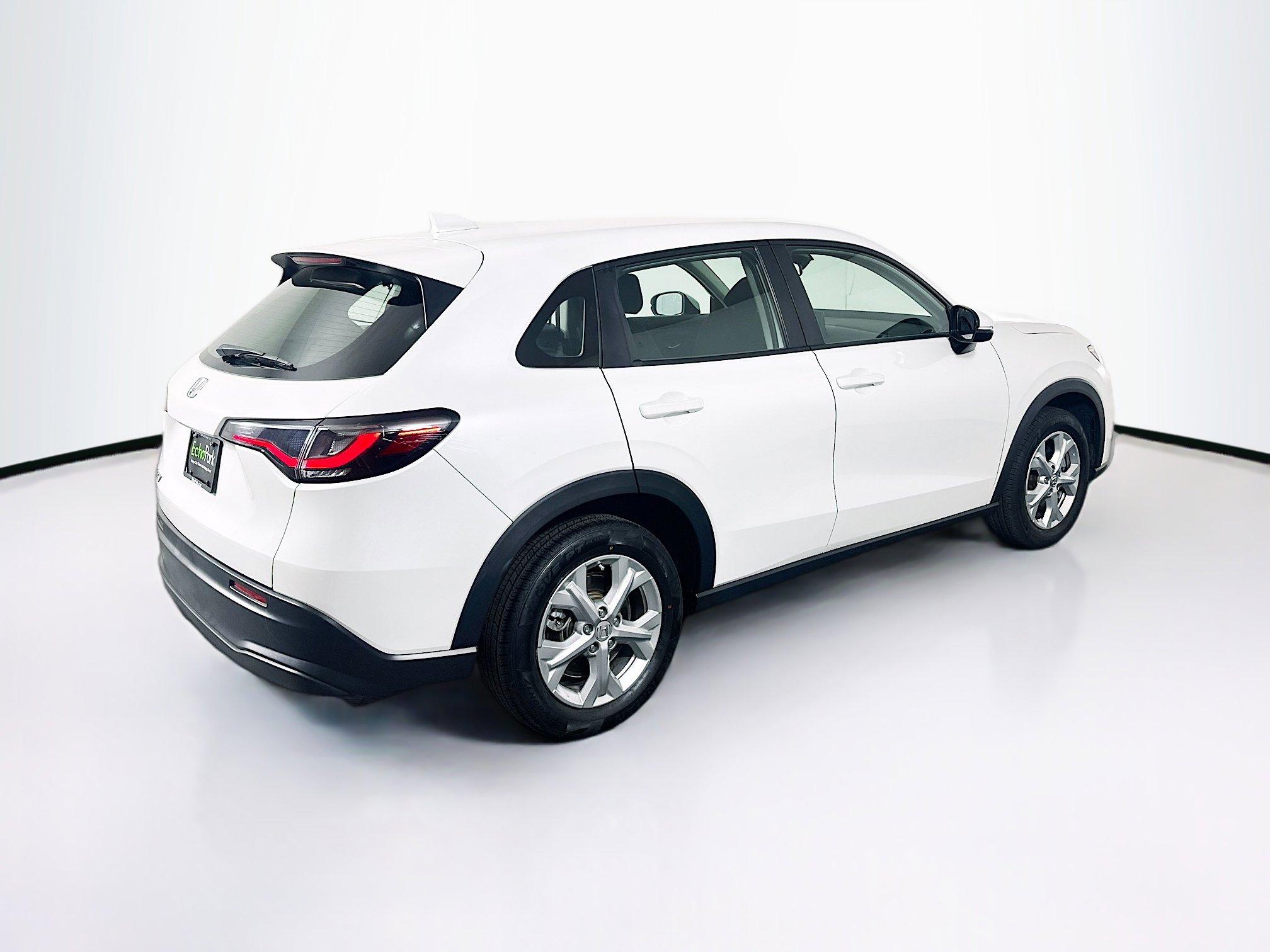 Used 2023 Honda HR-V LX image 9
