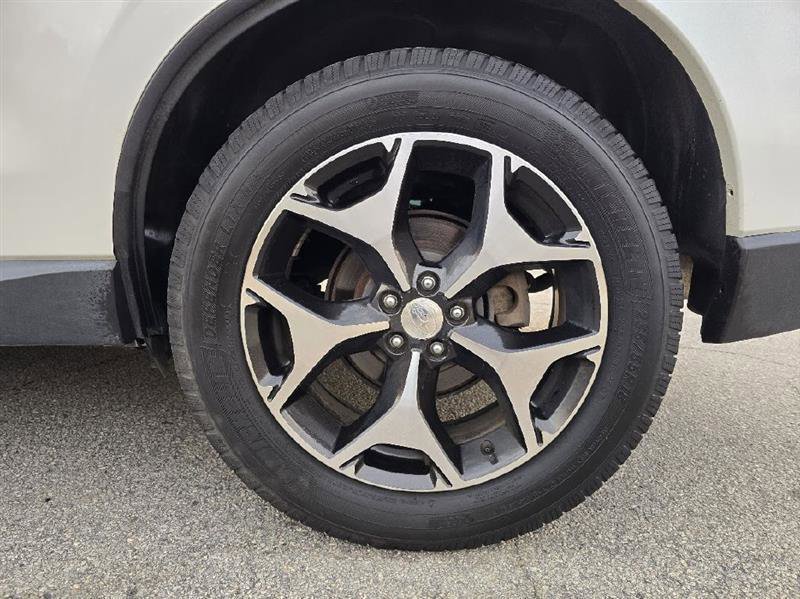 Used 2014 Subaru Forester 2.0XT Touring image 14